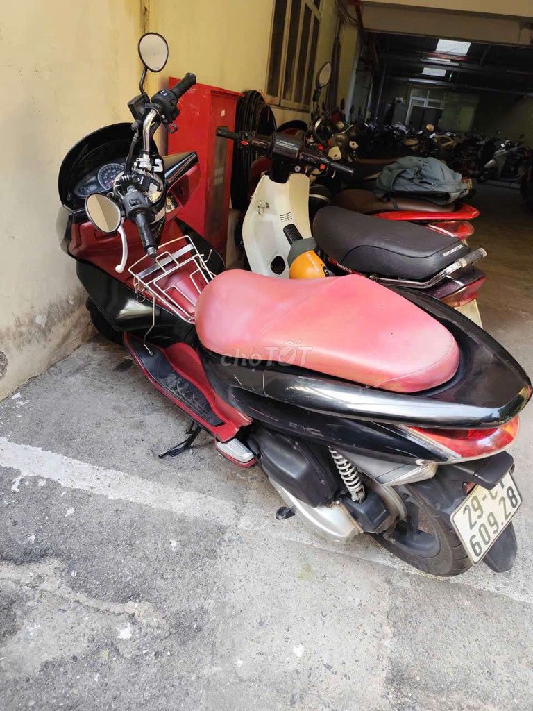 Хонда PCX 125 2010 Черно-коричневая 6 кг