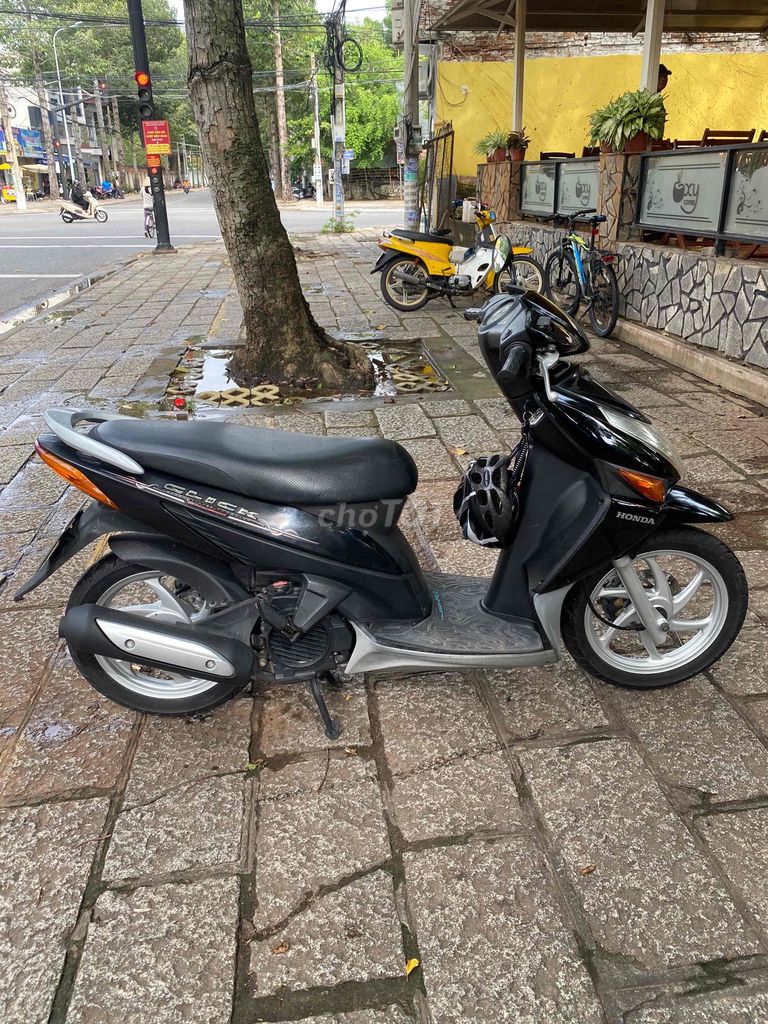 thanh lý Click 2010 máy zin xe đẹp.. Mua bán Xe máy tại Thành phố Bà Rịa Bà Rịa - Vũng Tàu được đăng bởi Tùng Vario hình 4