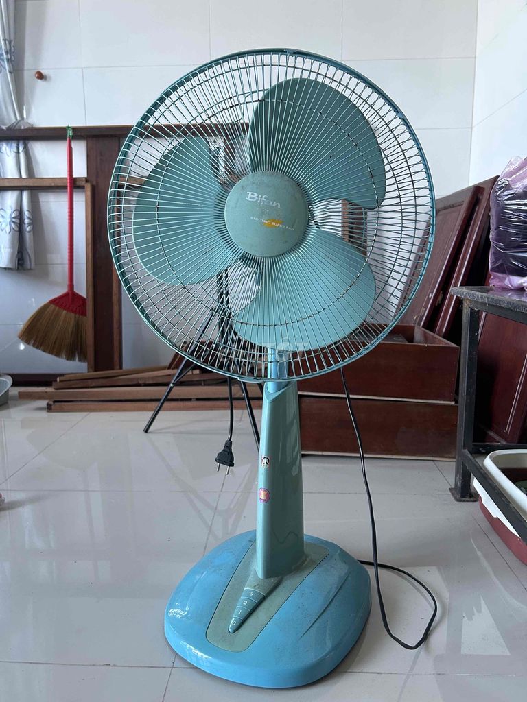 Quạt lửng Bifan Xanh 85cm-1m Cũ. Mua bán Quạt tại Quận Cái Răng Cần Thơ được đăng bởi THUẬN hình 1