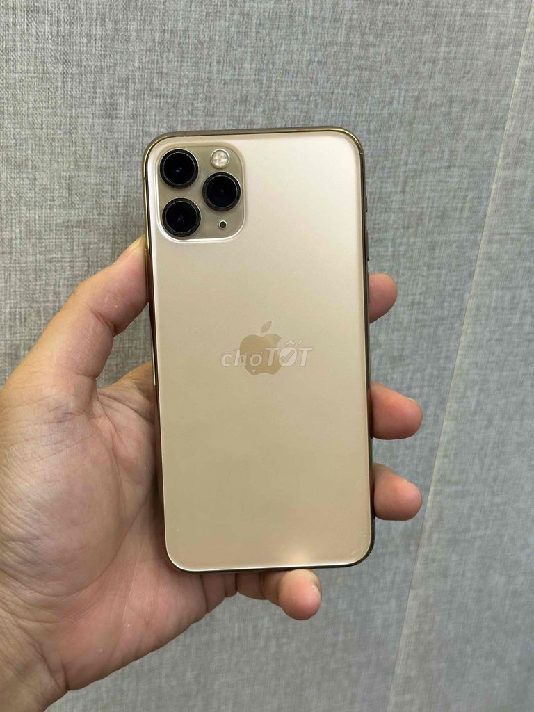 11 Pro 256GB Gold Qte Pin new 100 zin đẹp 98%. Mua bán Điện thoại tại Quận Ninh Kiều Cần Thơ được đăng bởi Quý Mobile Cần thơ hình 1