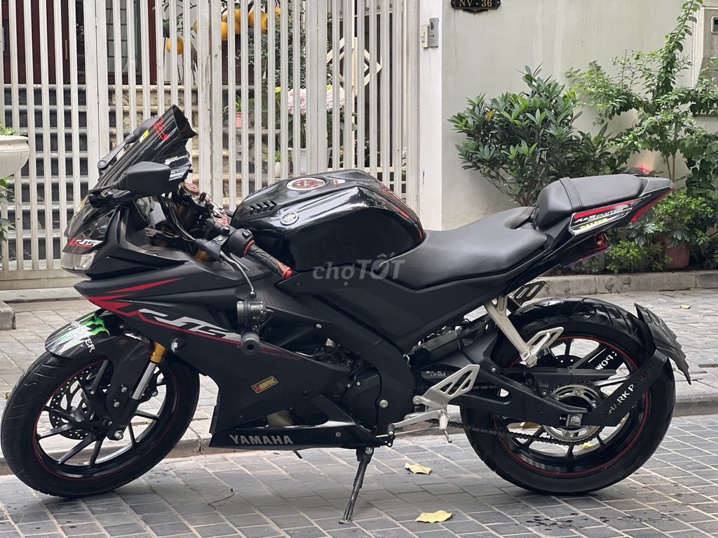 Yamaha R15 Đen. Mua bán Xe máy tại Quận Hoàng Mai Hà Nội được đăng bởi Phú Lý hình 3