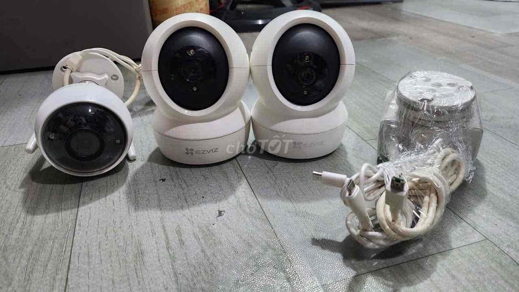 Bán 3 Camera an ninh EZVIZ 2M..tài khoản sạch. Mua bán Máy ảnh, Máy quay tại Thành phố Thủ Đức Tp Hồ Chí Minh được đăng bởi Thiên Bảo hình 1