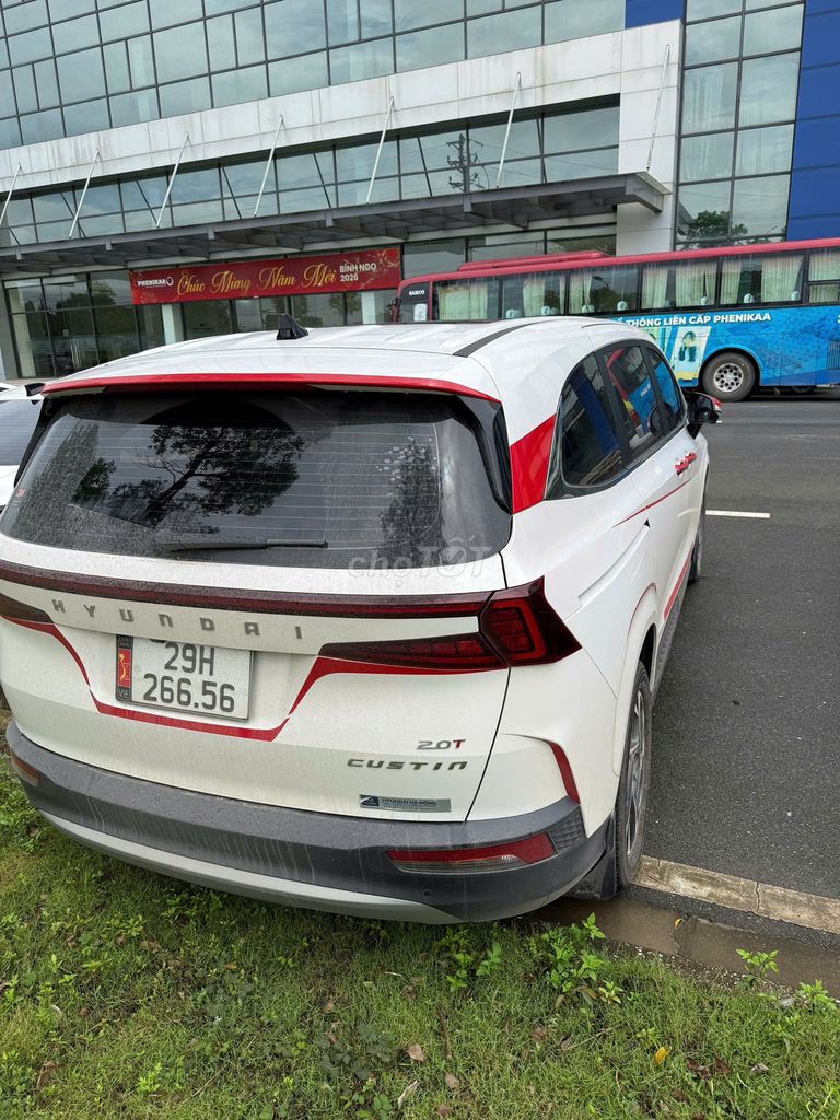 Hyundai Custin 2023 photo 4