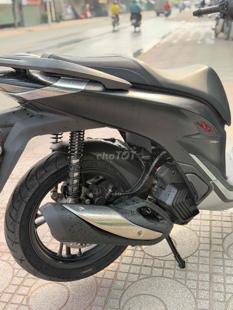 Honda SH 150 ABS 2022 Đen nhám. Mua bán Xe máy tại Thành phố Thuận An Bình Dương được đăng bởi Xe Máy Minh Tú Bình Dương hình 10