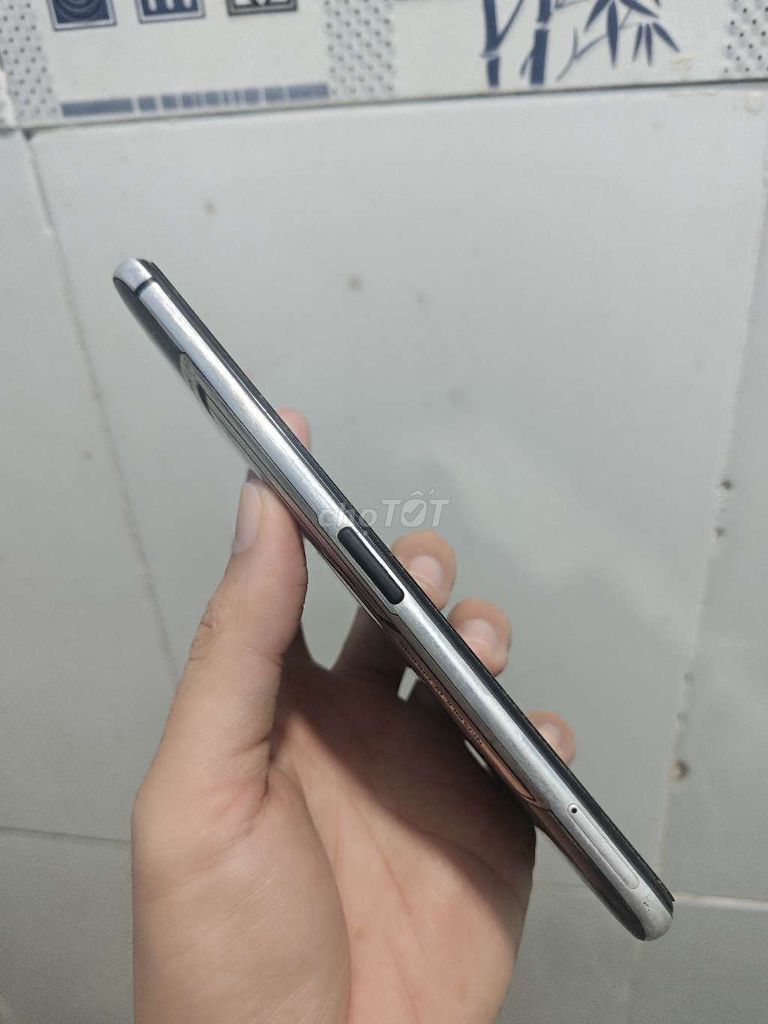 ROG Phone 2 8GB/128GB Đen. Mua bán Điện thoại tại Thành phố Nha Trang Khánh Hòa được đăng bởi Trung Lê  Smartphone hình 1