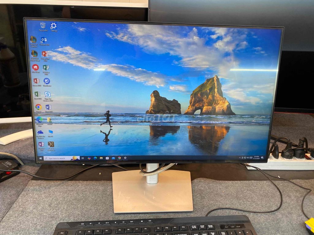 Màn hình Dell 24” full viền xoay 180 độ siêu chất