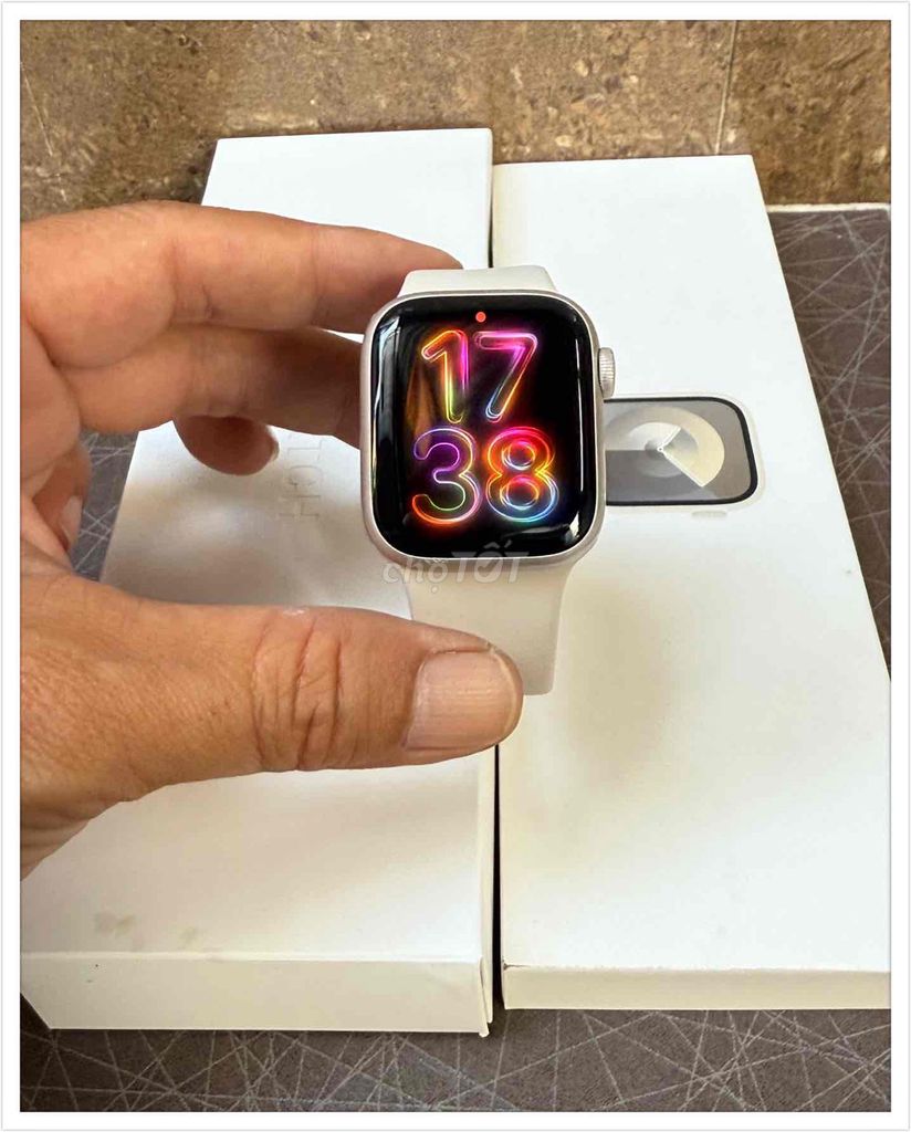 Apple Watch Sr 7-41 Màu Starlight GPS Nhôm Zin. Mua bán Thiết bị đeo thông minh tại Quận 11 Tp Hồ Chí Minh được đăng bởi Nguyễn Khương hình 1