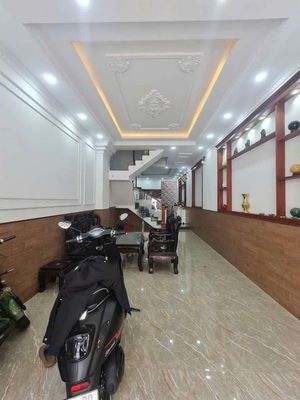 ĐỊNH CƯ GẤP-BÁN NHÀ 4×20-4TẦNG- MẶT TIỀN ĐƯỜNG ĐỘC LẬP QUẬN TÂN PHÚ