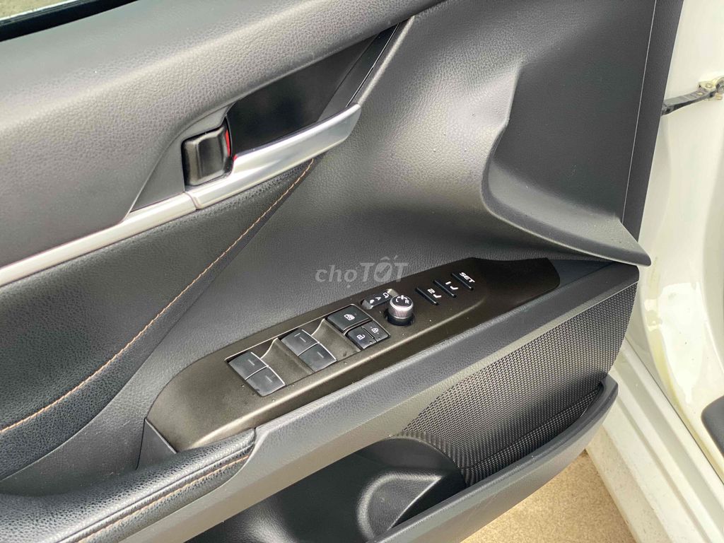 Toyota Camry 2022 2.5 Q - 59000 km. Mua bán Ô tô tại Quận Bình Thạnh Tp Hồ Chí Minh được đăng bởi Toyota Sure hình 9