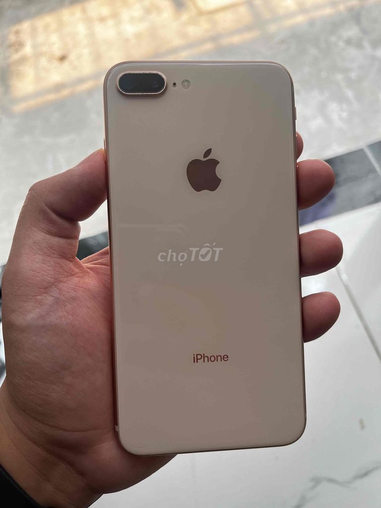 Apple iPhone 8 Plus 64GB full chức năng. Mua bán Điện thoại tại Quận Hoàng Mai Hà Nội được đăng bởi Hoàng Hiệp hình 1