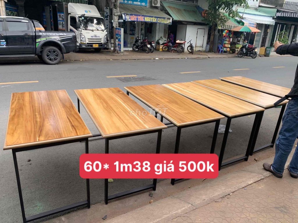 bàn 60x1m4 thanh lý rẻ