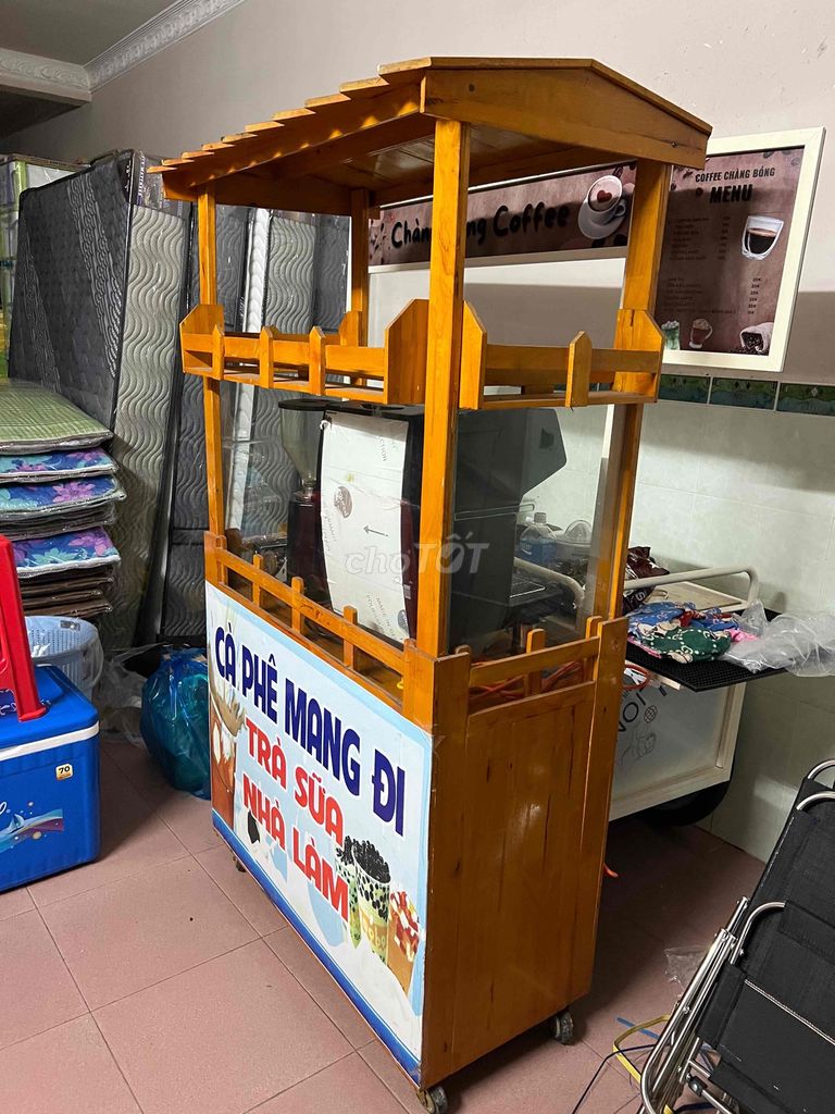 Cần Bán xe Cà Phê bằng gỗ có kính.