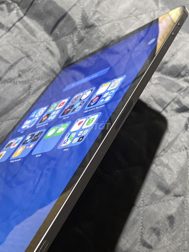 Apple iPad Pro 11 inch 64GB Xám. Mua bán Máy tính bảng tại Quận 5 Tp Hồ Chí Minh được đăng bởi Duy Hieu hình 1