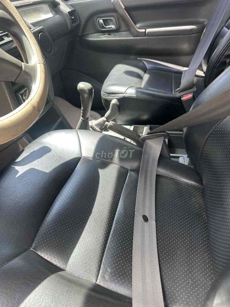 Mitsubishi Pajero 2004 photo 4