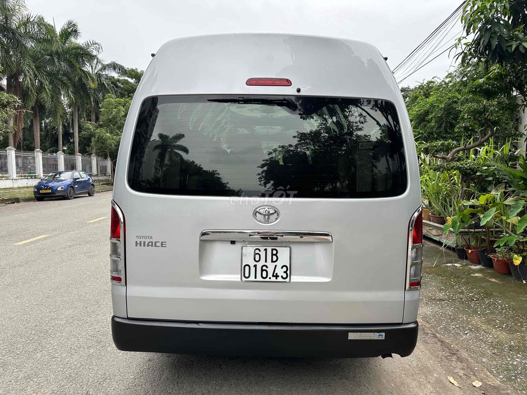 cần bán Toyota Hiace 2016 Xăng chính chủ. Mua bán Ô tô tại Quận 12 Tp Hồ Chí Minh được đăng bởi Diễm Phúc hình 4
