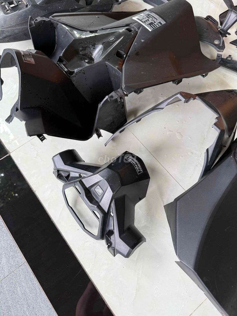 Nhựa nhám Vario 2018-2022. Mua bán Phụ tùng xe tại Thị xã Phú Mỹ Bà Rịa - Vũng Tàu được đăng bởi L Duc hình 3