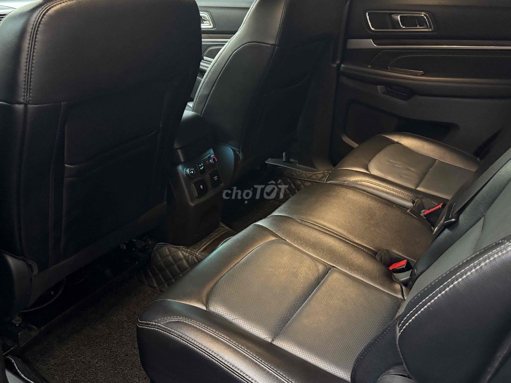 Explorer 2019 dki 2020 Bảo hành đến 12/2026. Mua bán Ô tô tại Quận Tân Bình Tp Hồ Chí Minh được đăng bởi FORD PHỔ QUANG XE CŨ hình 6