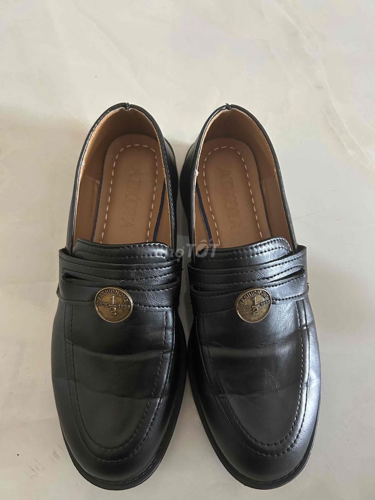 Giày lười nữ Atikota da size 37. Mua bán Giày dép tại Thành phố Thủ Đức Tp Hồ Chí Minh được đăng bởi Reuse hình 1