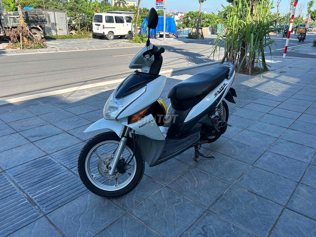 honda click xe đẹp vẫn chạy ngon. Mua bán Xe máy tại Huyện Đông Anh Hà Nội được đăng bởi nguyễn văn giáp hình 3