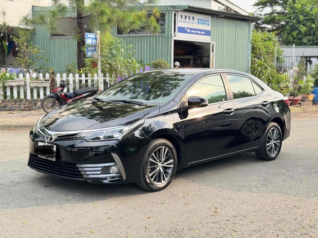 Toyota Altis sx 2018 1.8G  full Đen siêu mới!. Mua bán Ô tô tại Thành phố Thủ Đức Tp Hồ Chí Minh được đăng bởi Mr Đức hình 3