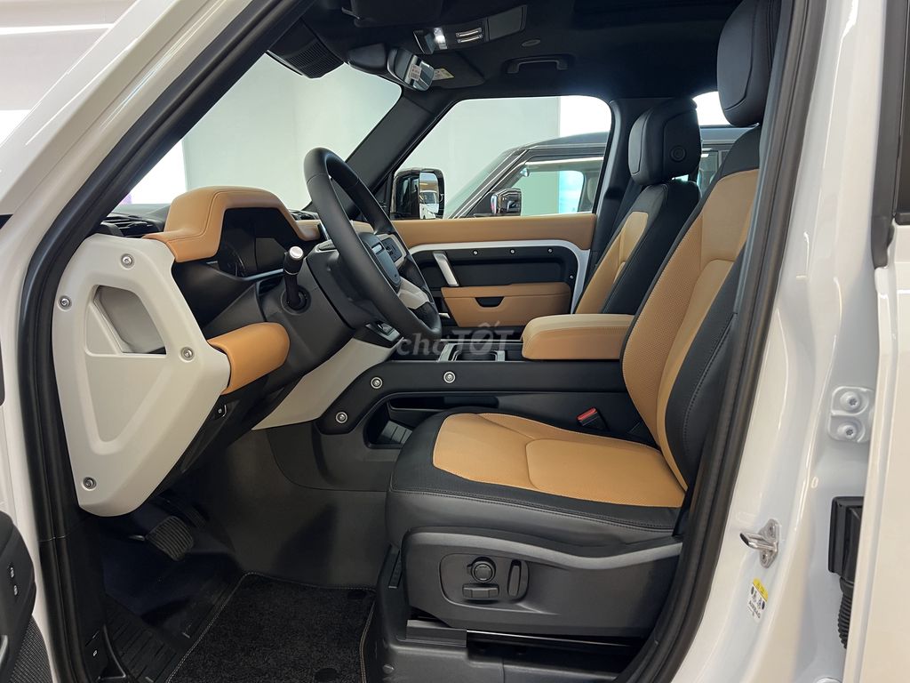 Bán Land Rover Defender 110 X-Dynamic S Chính Hãng. Mua bán Ô tô tại Quận 7 Tp Hồ Chí Minh được đăng bởi Jaguar LandRover Chính Hãng hình 7