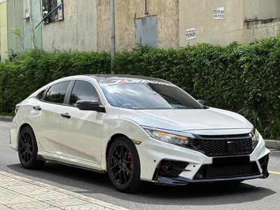 Honda Civic 2021 1.8G CVT - 62000 km. Mua bán Ô tô tại Thành phố Dĩ An Bình Dương được đăng bởi Minh Phát
