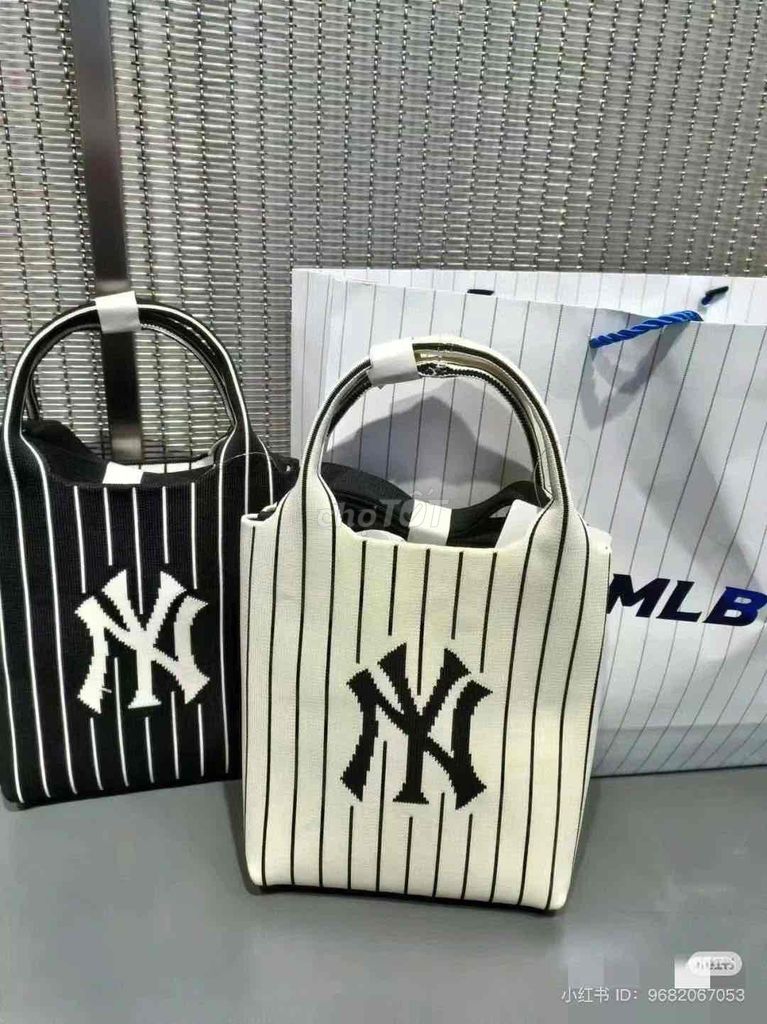 MLB Túi xách Trắng Unisex. Mua bán Túi xách tại Quận 5 Tp Hồ Chí Minh được đăng bởi Wendy  hình 1