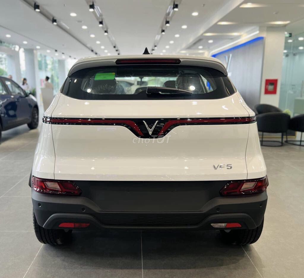 VF5  TRẢ TRƯỚC 0Đ- BAO NỢ XẤU- ĐỦ MÀU. Mua bán Ô tô tại Quận Tân Bình Tp Hồ Chí Minh được đăng bởi VinFast Miền Nam hình 4