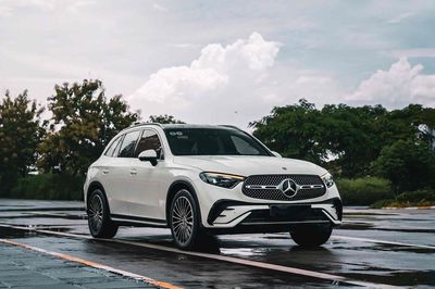🔺MERCEDES GLC300 4MATIC ALL NEW SẢN XUẤT 2023 LƯỚT. Mua bán Ô tô tại Quận 7 Tp Hồ Chí Minh được đăng bởi GoodCar