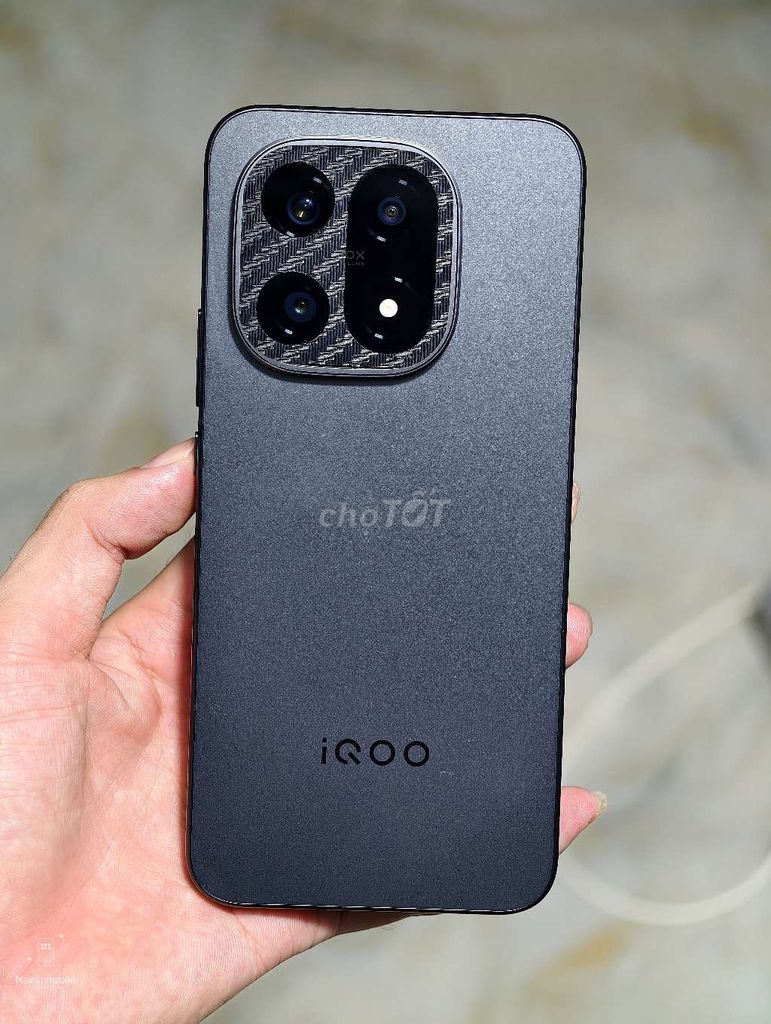 iQOO 15 12/256 fulbox đầy đủ phụ kiện pin 100% . Mua bán Điện thoại tại Thành phố Thủ Đức Tp Hồ Chí Minh được đăng bởi NANI MOBILE hình 1