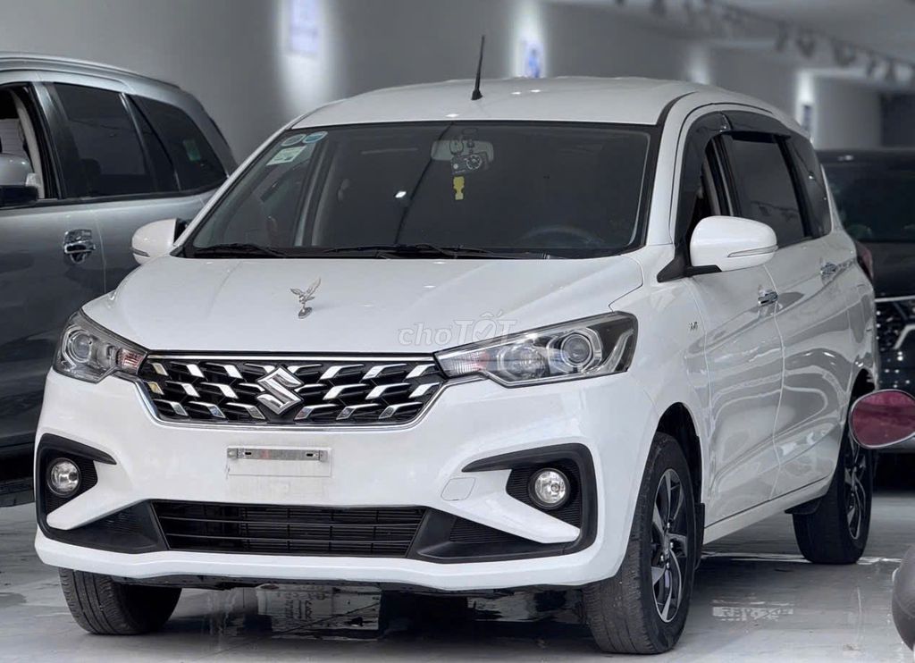 Suzuki Ertiga 2022 hybrid AT đẹp như mới. Mua bán Ô tô tại Thành phố Thủ Dầu Một Bình Dương được đăng bởi Oto An Suong hình 3
