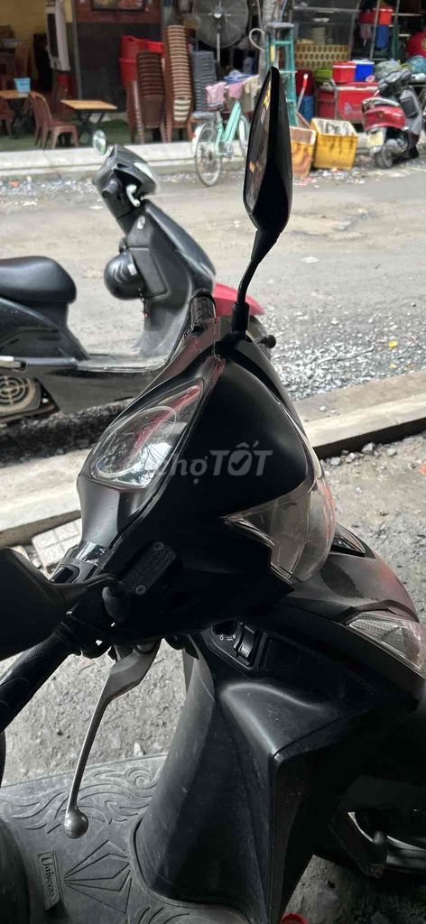 mua cho con đi học cấp 3 nhưng đi ko đựoc nên bán. Mua bán Xe máy tại Quận Tân Phú Tp Hồ Chí Minh được đăng bởi Hoang nguyen hình 3