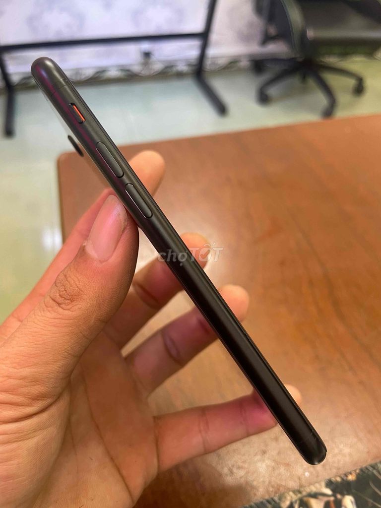 Apple iPhone SE 2020 64GB. Mua bán Điện thoại tại Thành phố Vũng Tàu Bà Rịa - Vũng Tàu được đăng bởi Thành Vtmobile hình 1