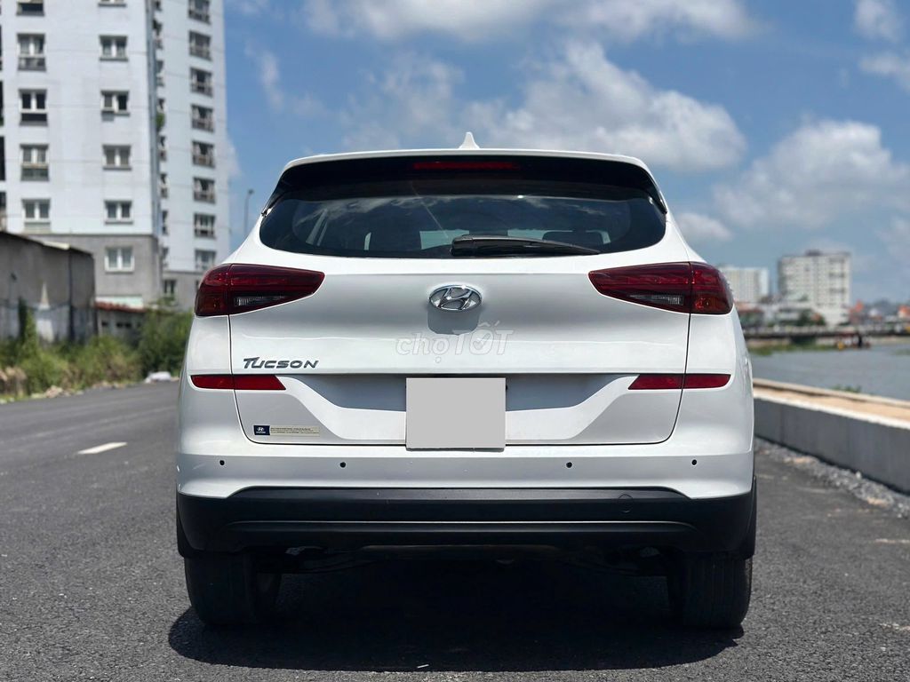 Hyundai Tucson 2020 màu trắng cọp zin. Mua bán Ô tô tại Quận Gò Vấp Tp Hồ Chí Minh được đăng bởi Xuân Trường hình 2