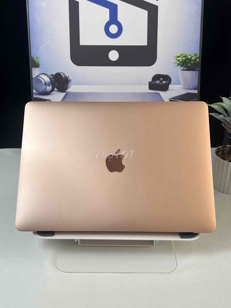 Macbook Air 13" M1 16/512GB 99% Gold, Pin cao 93%. Mua bán Laptop tại Quận Tân Bình Tp Hồ Chí Minh được đăng bởi Trần Nhật Khang hình 1