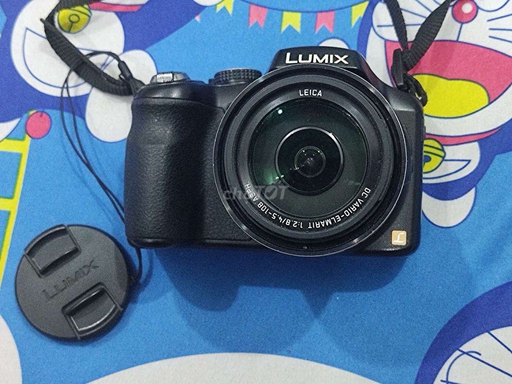 Lumix FZ200 Lens Leica màn xoay lật siêu bền