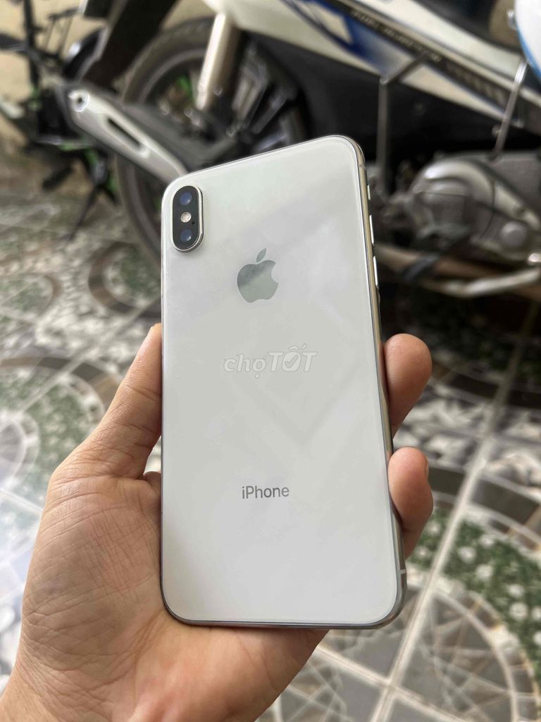 iPhone X qt 256GB màu Trắng sáng tinh khôi đẹp. Mua bán Điện thoại tại Thành phố Thuận An Bình Dương được đăng bởi Lê Sang  hình 1
