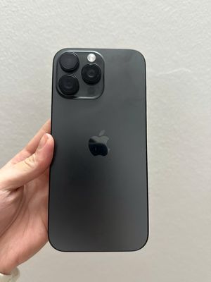 iPhone 16 Pro Max 256GB màu đen pin 9x% đẹp 99%. Mua bán Điện thoại tại Quận Cầu Giấy Hà Nội được đăng bởi Henry Shop