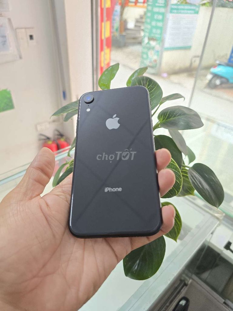 iPhone XR 64GB Đen Đã qua sử dụng. Mua bán Điện thoại tại Quận Hoàng Mai Hà Nội được đăng bởi Duy  hao hình 1
