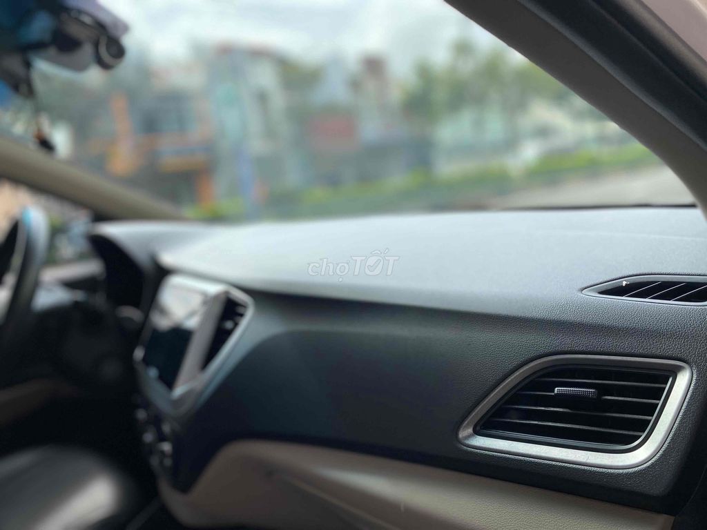 Hyundai Accent 2018 1.4 MT. Mua bán Ô tô tại Thành phố Pleiku Gia Lai được đăng bởi Vũ ô tô Gia Lai hình 7