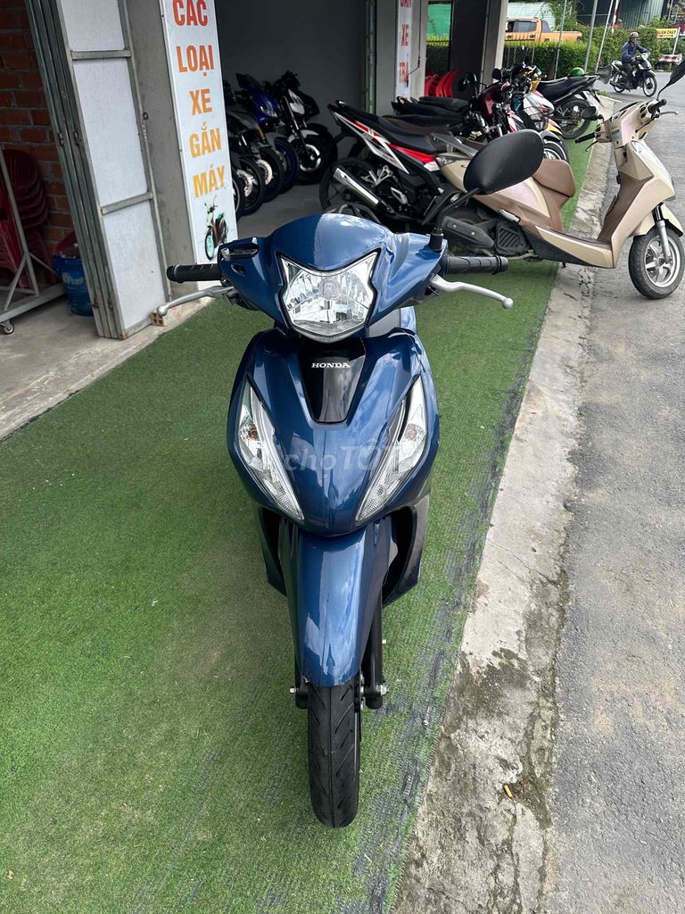Honda Vision 2022 ( góp cần cccd không nợ xấu ). Mua bán Xe máy tại Huyện Thới Lai Cần Thơ được đăng bởi Trường nguyễn hình 1