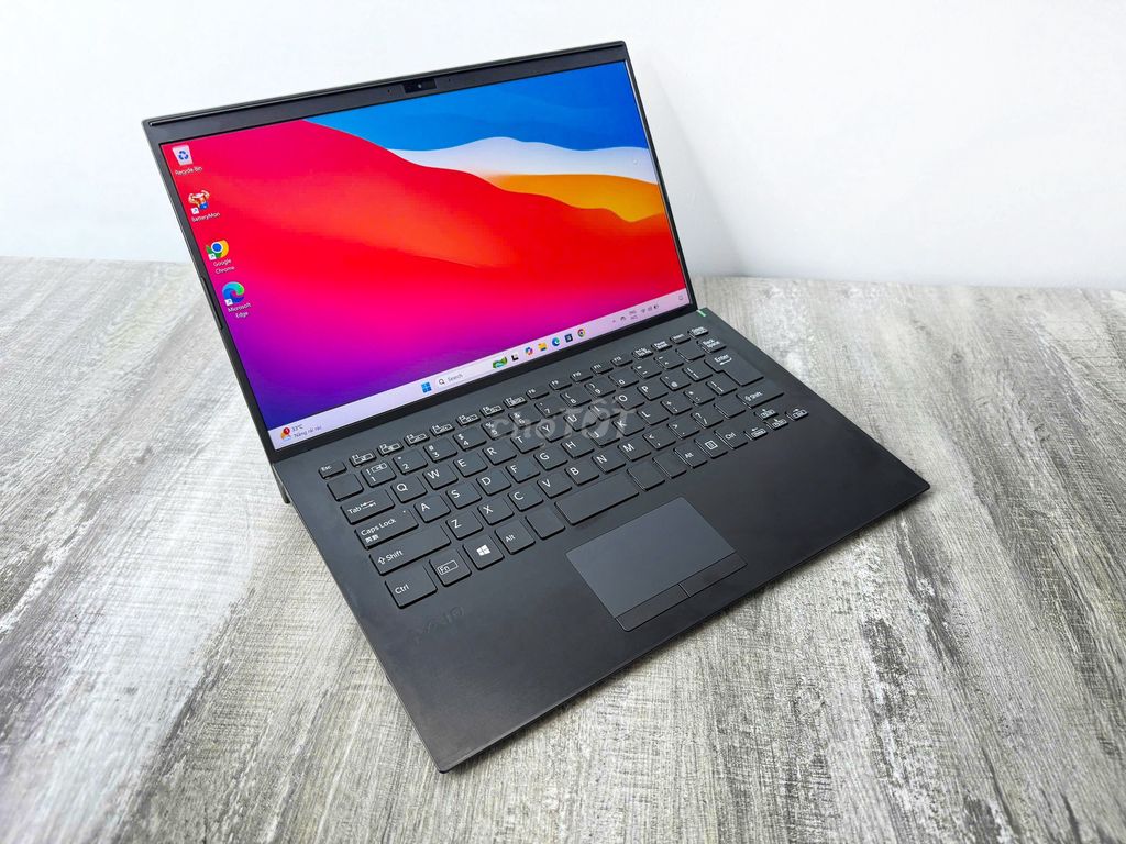 Sony Vaio mỏng nhẹ - i5-8250_RAM 8G_256G_14'' FHD. Mua bán Laptop tại Quận Gò Vấp Tp Hồ Chí Minh được đăng bởi Lê Minh hình 1