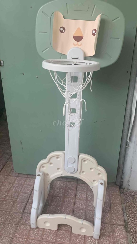 Bóng rổ nhựa Trắng, Xanh lá. Mua bán Mẹ và bé tại Huyện Nhà Bè Tp Hồ Chí Minh được đăng bởi Luxy hình 1