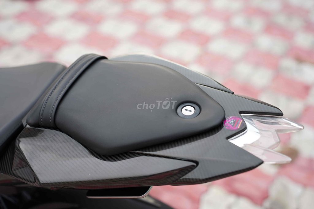 👦🏼❎ BMW S1000RR FULL ĐỒ CHƠI, CÓ ĐỔI XE VÀ GÓP. Mua bán Xe máy tại Thành phố Thủ Đức Tp Hồ Chí Minh được đăng bởi Thi Moto Thủ Đức hình 12