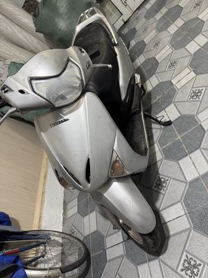 Honda Lead Phun xăng điện tử Ghi bạc