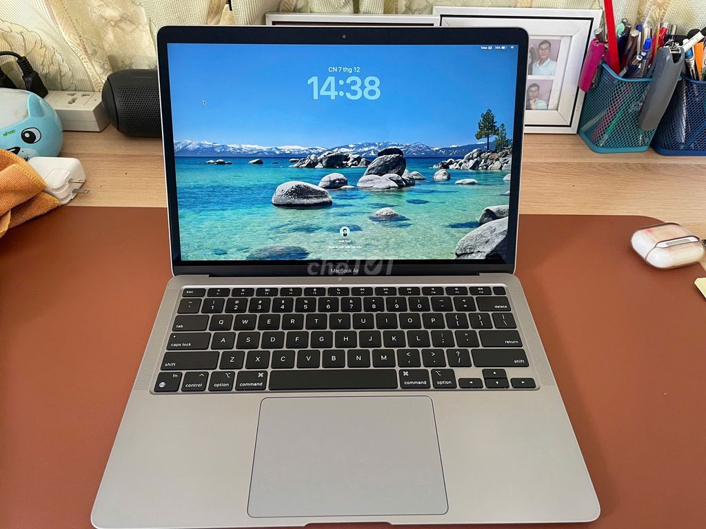 Apple MacBook Air M1 16GB/256GB Bạc. Mua bán Laptop tại Huyện Trảng Bom Đồng Nai được đăng bởi HQ Store hình 1