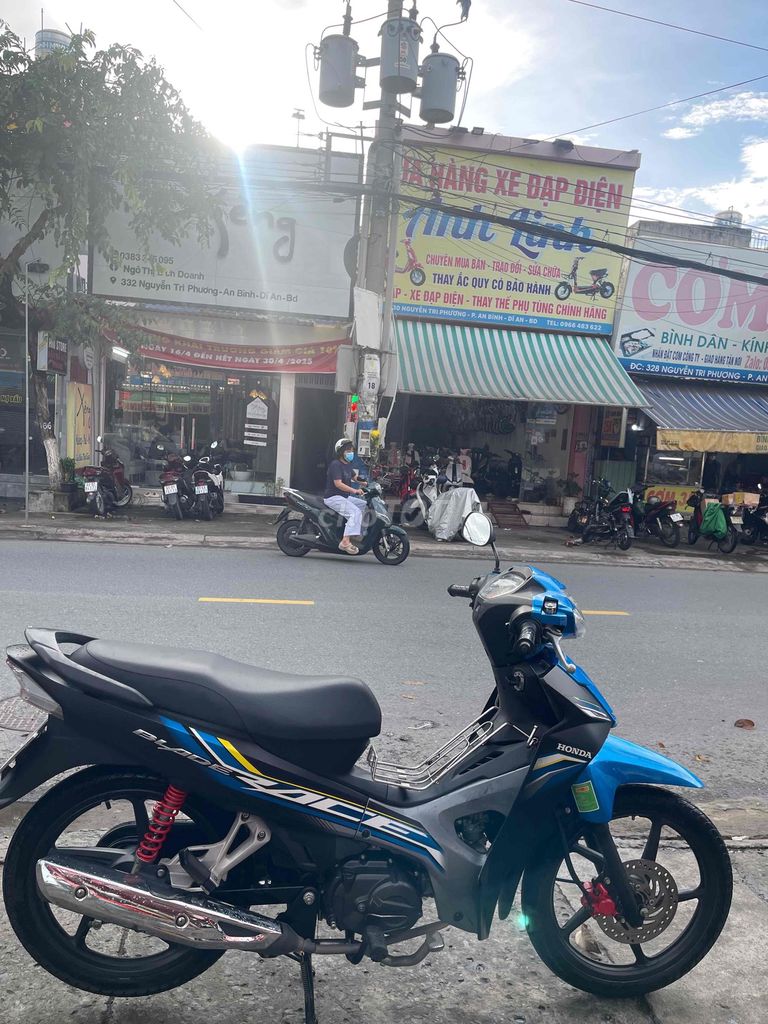 BLade. Mua bán Xe máy tại Thành phố Thủ Đức Tp Hồ Chí Minh được đăng bởi CHị Hà hình 2