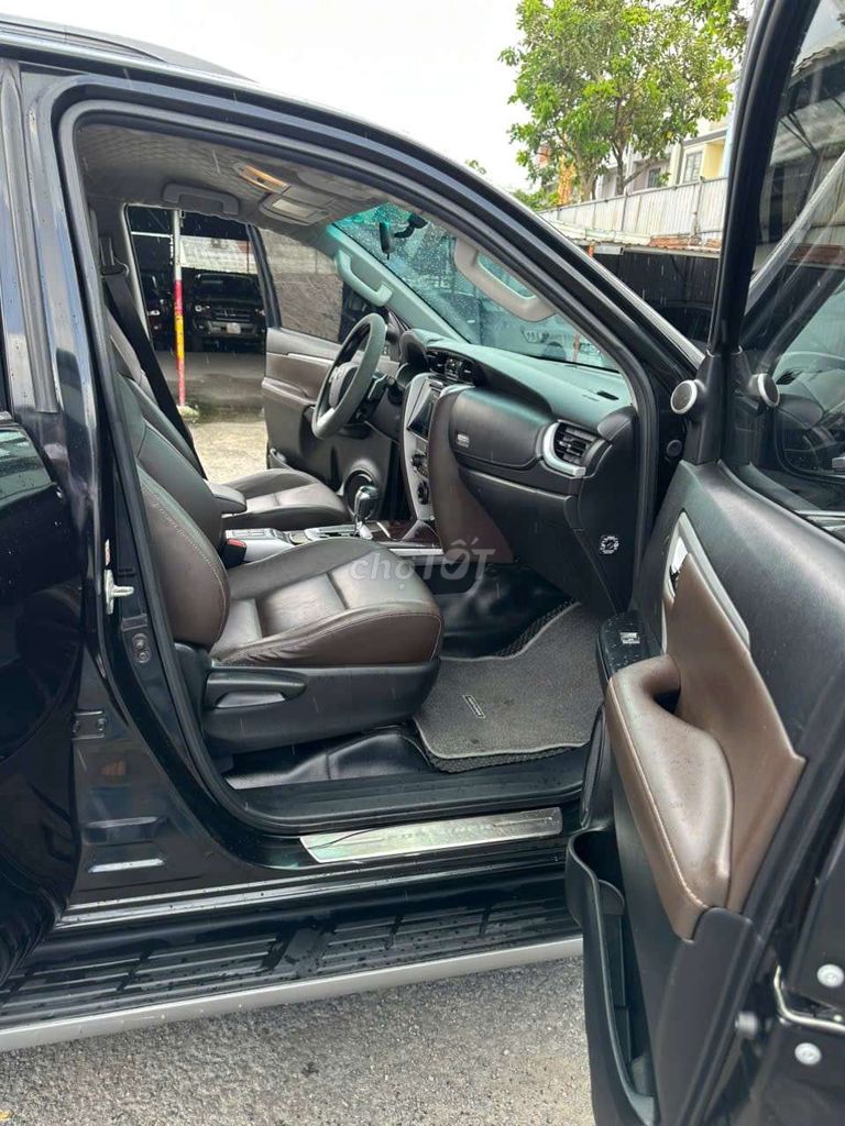 Chính chủ bán fortuner 2018 AT 2.8V 4X4 - 97000 km. Mua bán Ô tô tại Quận Bình Tân Tp Hồ Chí Minh được đăng bởi Mr thành hình 9