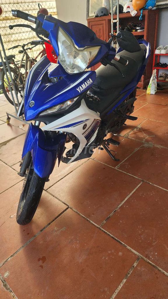 Yamaha Exciter 135 Xanh trắng Côn tay. Mua bán Xe máy tại Thành phố Đồng Xoài Bình Phước được đăng bởi Phạm Long hình 1