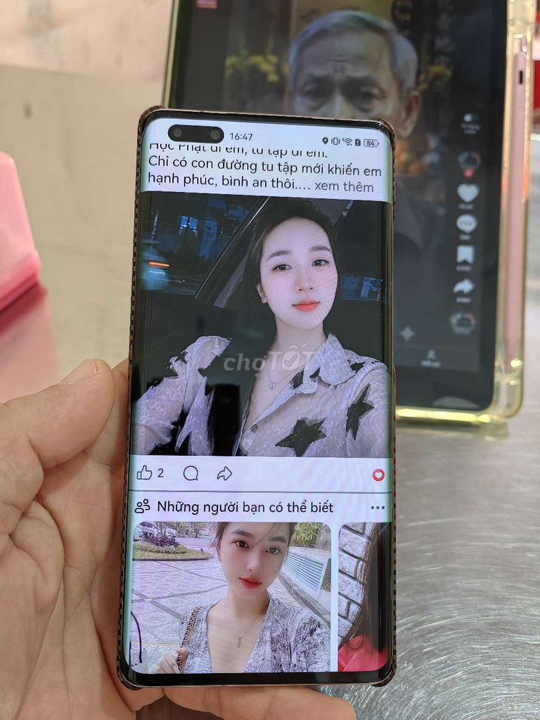 Huawei lưng da Xanh rêu 256 gb. Mua bán Điện thoại tại Thị Xã Buôn Hồ Đắk Lắk được đăng bởi Thao  hình 1